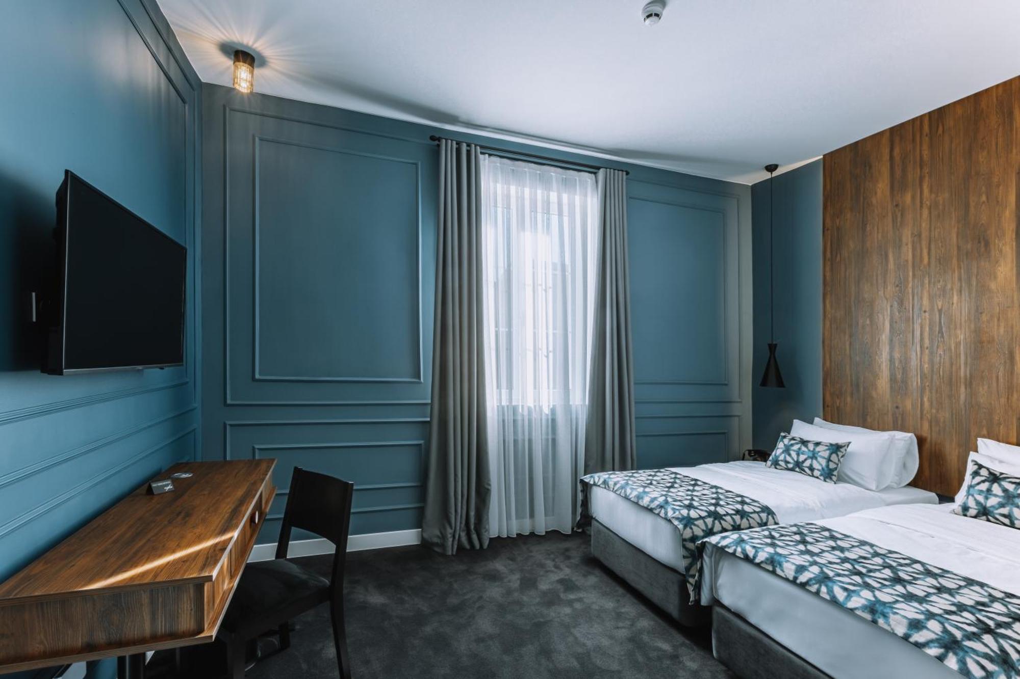 Hotel Twenties Tbilisi - Stay & Dine Extérieur photo
